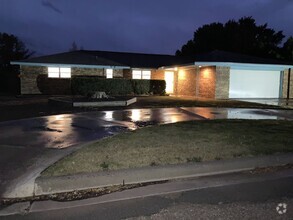 Building Photo - 2113 P R Lyons Ave