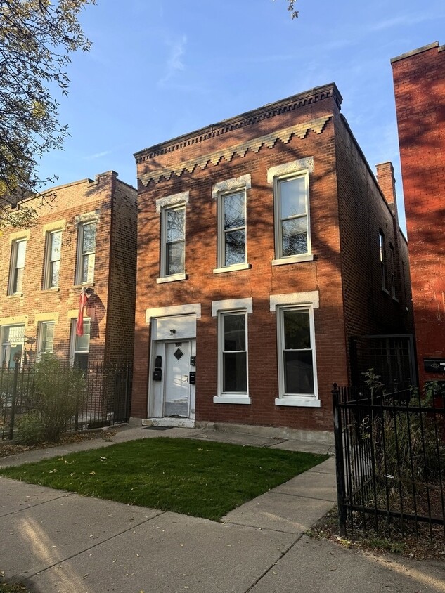 Foto principal - 2206 W Erie St