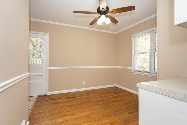 Building Photo - 1333 Stillwood Dr NE