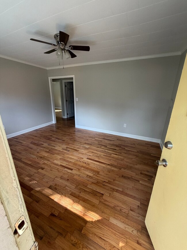 Building Photo - 109 Hairston St