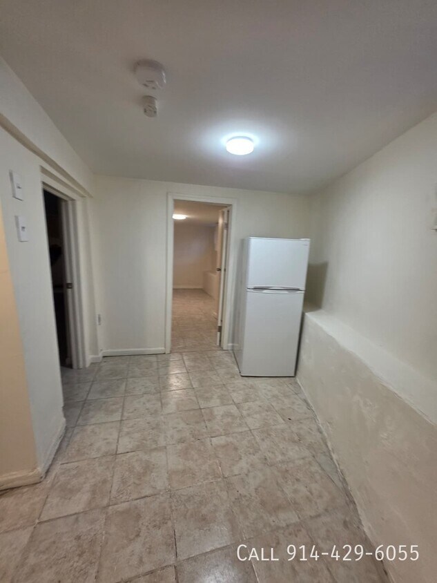 Photo - 104 Oak St-1B