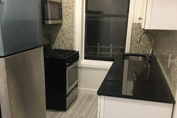Foto principal - 1212 Newkirk Ave