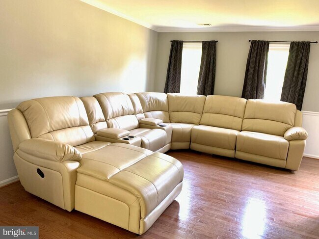 Foto del edificio - 36 Snow Meadow Ln