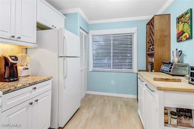 Foto del edificio - 3041 Sandpiper Bay Cir