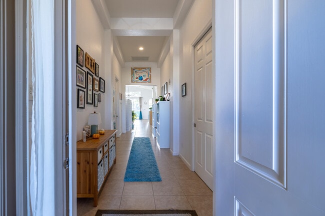 Foto del edificio - 2287 Newport Isles Blvd