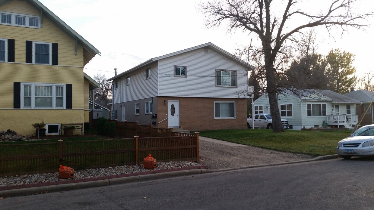 Primary Photo - MMA Properties 920