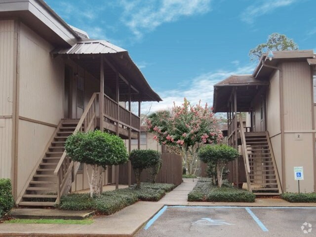 Tanglewood Apartaments - Tanglewood Apartments