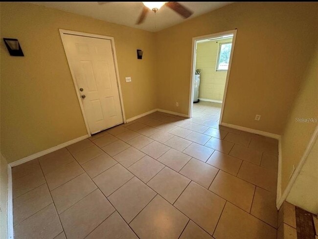 Building Photo - 116 Jupiter Cir