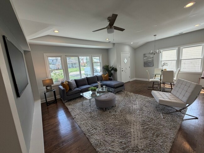 Foto del edificio - 544 Glendale Ave