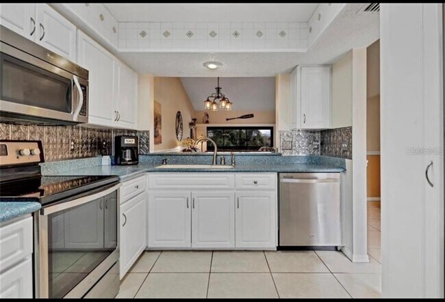 Foto del edificio - 4514 Weybridge St