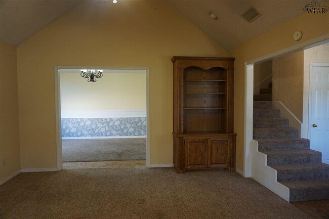 Building Photo - 2547 Shepherds Glen