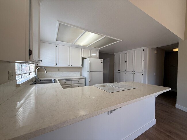 Foto del edificio - 3BR/2BA Single Level House in Milpitas