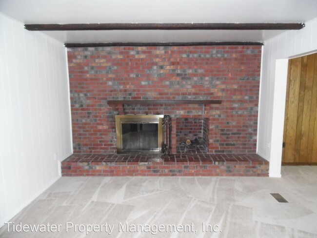 Foto del edificio - 4 br, 2.5 bath House - 1722 Truro Road