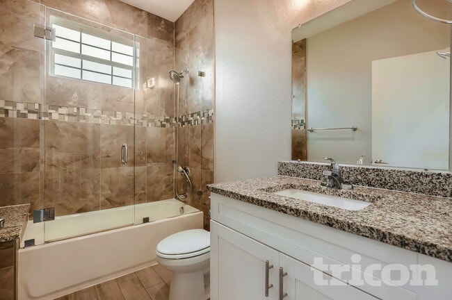 Building Photo - 8118 N Coolidge Ave