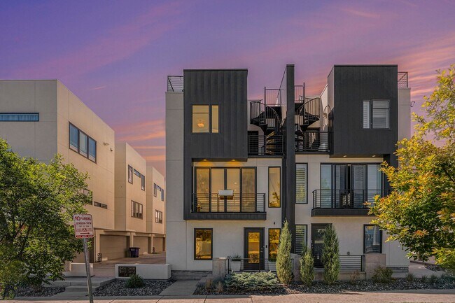 Foto del edificio - 3402 W 18th Ave