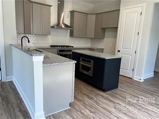Building Photo - 203 Heathbrook Ln
