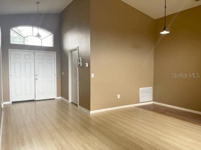 Building Photo - 1235 Yardley Dr
