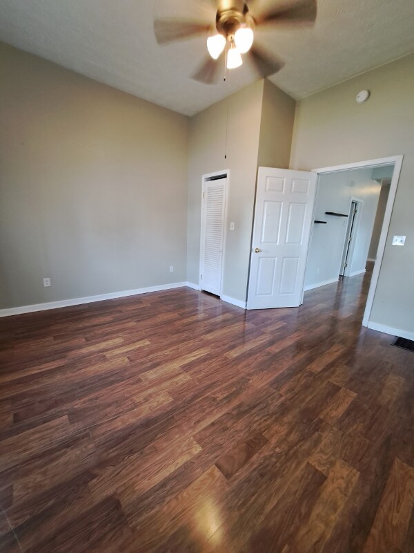 Building Photo - 112 W Dayton Dr