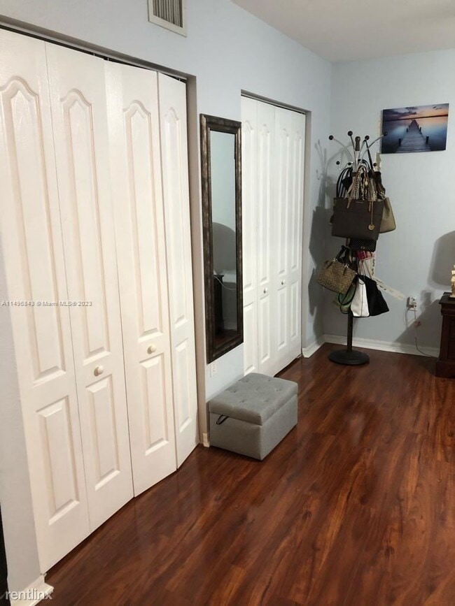 Building Photo - 3 br, 2.5 bath House - 7776 W 36th Ave Apt 4