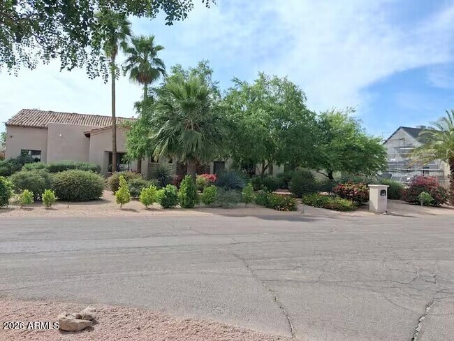 Foto del edificio - 13258 N 79th St
