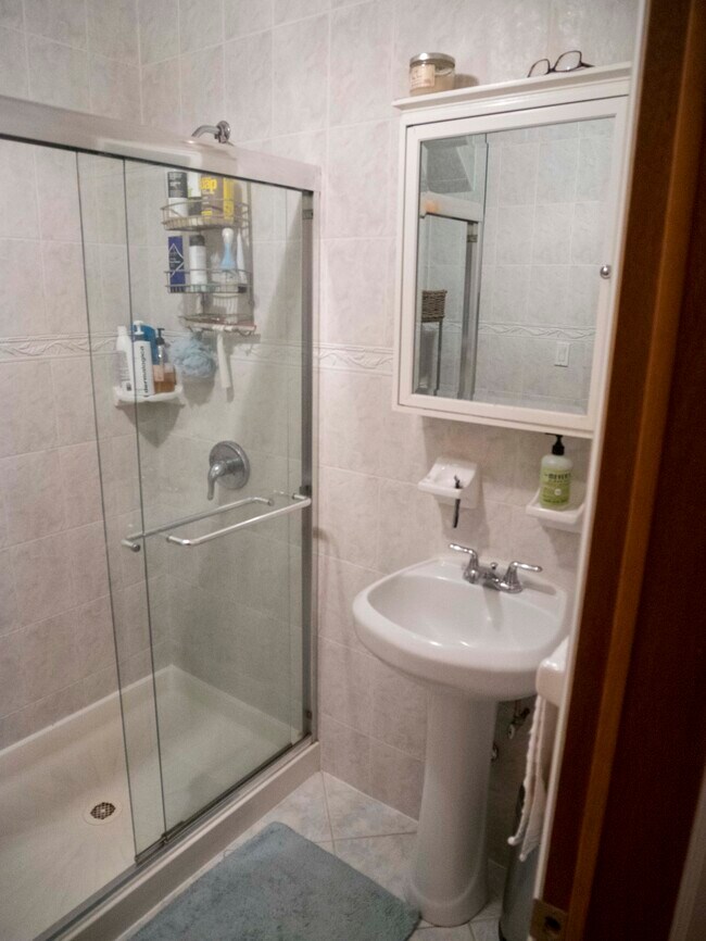 Bathroom - 486 4th Ave