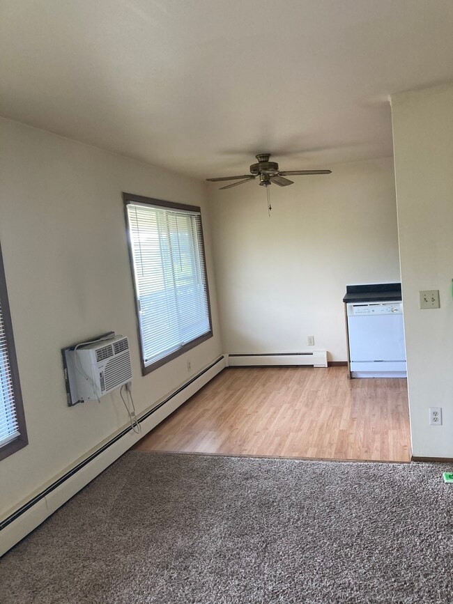 Building Photo - 3721 W Karstens Dr