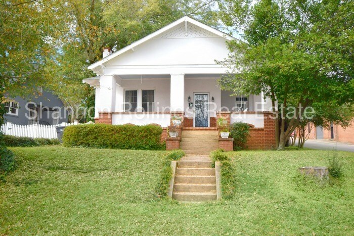 Primary Photo - 801 Russell St