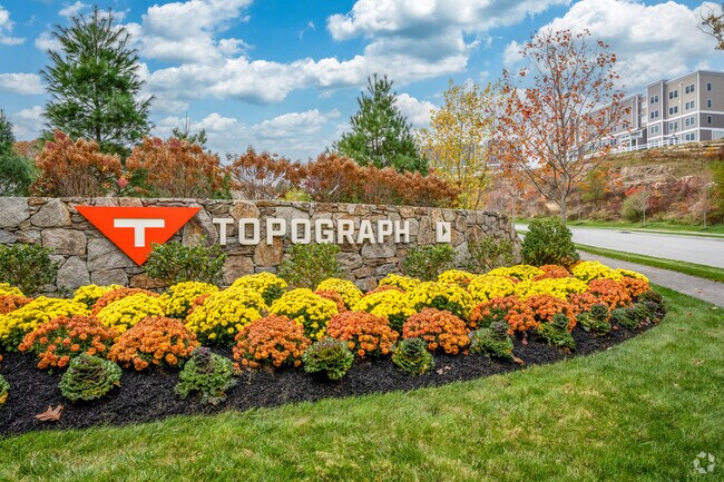 Building Photo - TOPOGRAPH