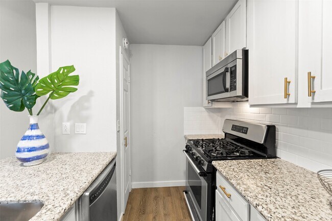 Foto del edificio - 1123 Rock Canyon Dr