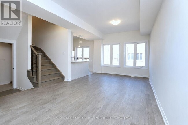 Building Photo - 138 Renfrew Trl