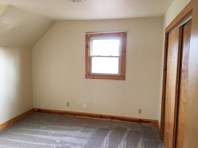 Building Photo - 3 br, 3 bath House - 12461 15 1/2 Mile Rd ...