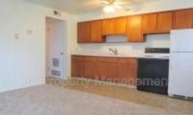 Foto del edificio - 1322 1st Ave NW