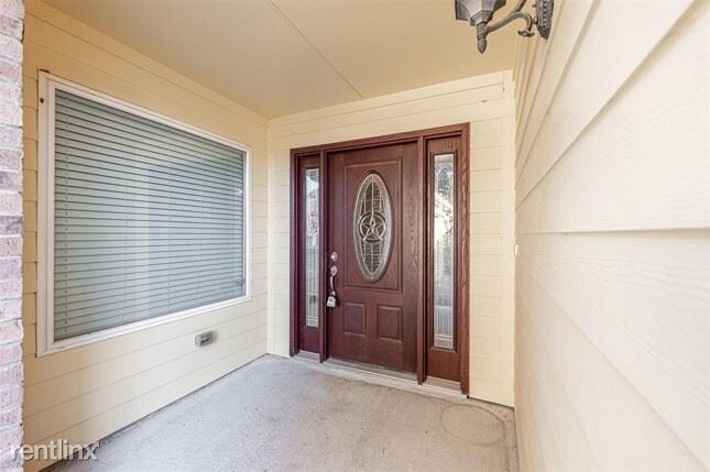 Foto del edificio - 3 br, 2 bath House - 5911 T Street