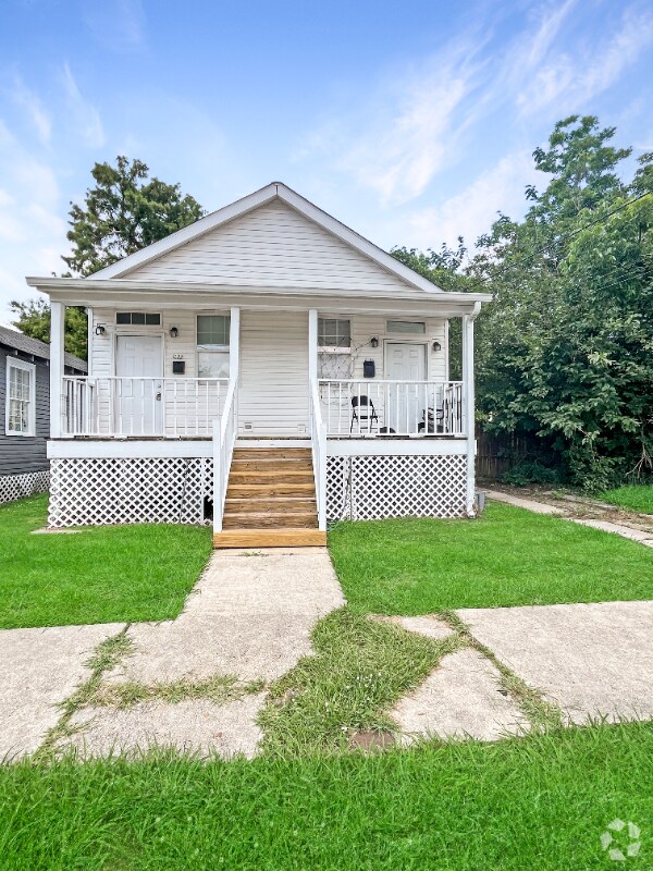 Dixon Apartments for Rent with Hardwood Floors New Orleans, LA 1 Rentals