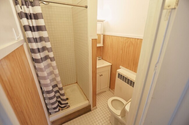 Foto del edificio - 326 E Savidge St