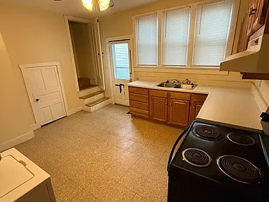 Building Photo - 118 W Buckeye Ave