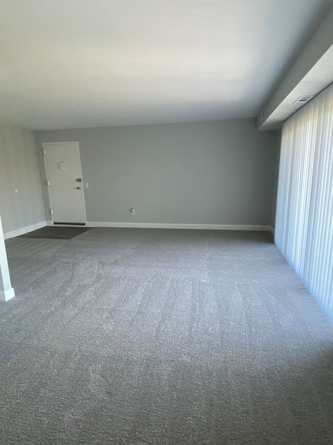 Interior Photo - Hewitt Gardens Apartments