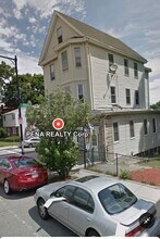 Building Photo - 564 Hyde Park Ave