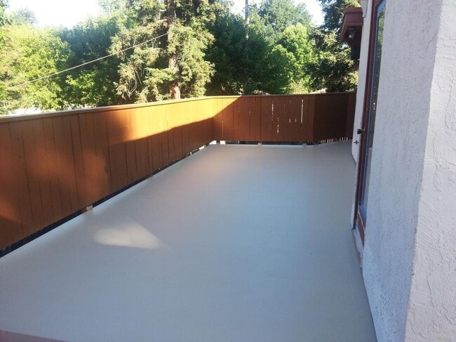 Building Photo - 22321 H St