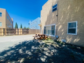 Building Photo - 1140 West St