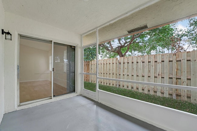 Photo - 13730 Sunflower Ct Townhome