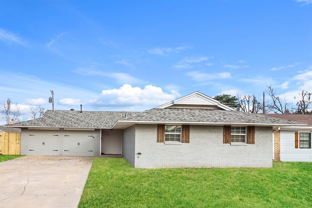 Primary Photo - 7429 NW 29th St
