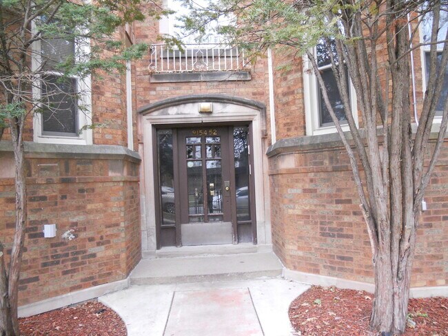 Foto del edificio - 9152 S Throop St