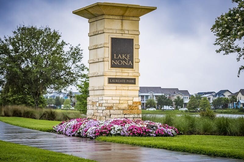 Community Entrance - 13207 Beebe Aly