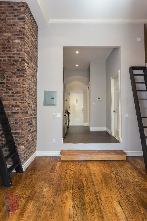Foto principal - 234 E 14th St