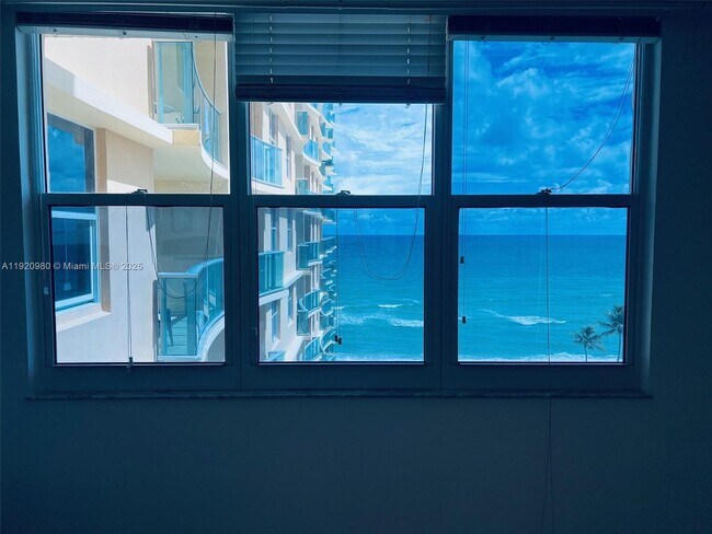 Foto del edificio - 2501 S Ocean Dr