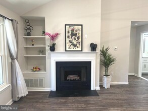 Building Photo - 12020 Taliesin Pl