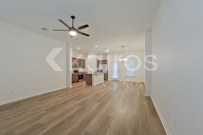 Foto del edificio - 106 Hendrix Rd