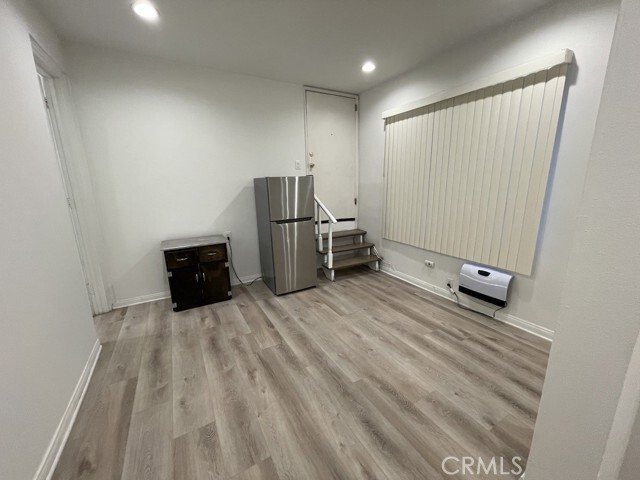 Building Photo - 120 Hurricane St