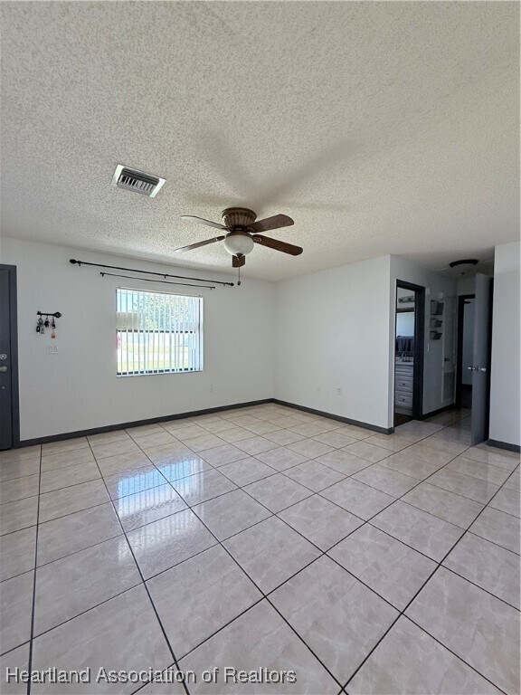 Building Photo - 3515 Marlin Dr